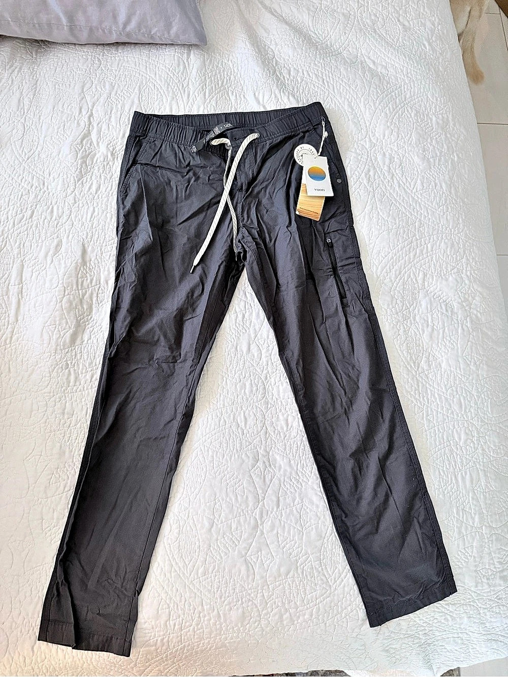 Vuori Meta Pant Cargo Pants Charcoal Size Medium NWT